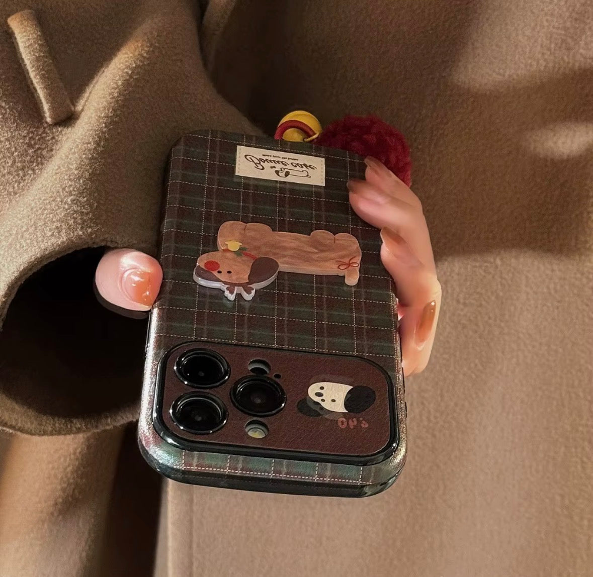Vintage iPhone Checkered Christmas Dog PU Leather Mobile Phone Case